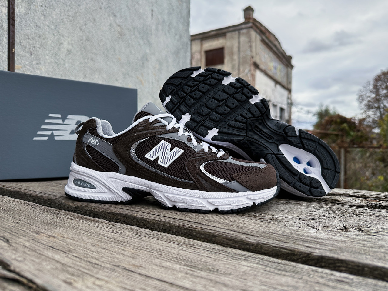 Чоловічі Кросівки New Balance 530 MR530CL Коричневі Оригінал 5399
