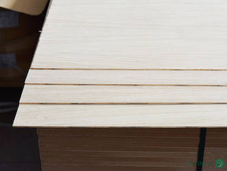 МДФ-плита, шпонована дубом, 11 мм 2,80х2,07 м = 5.8 м² ( 1 лист )