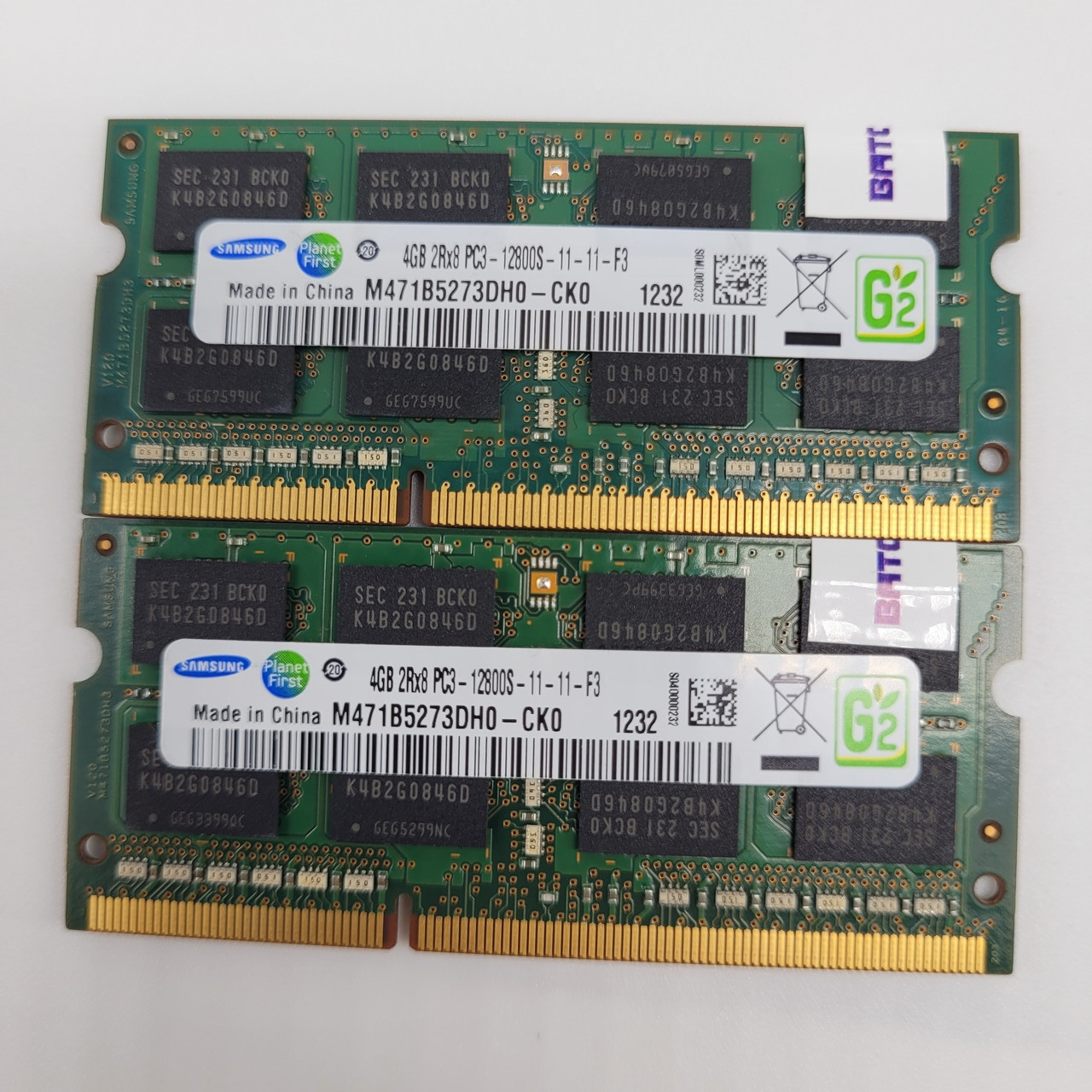 Пара оперативної пам'яті для ноутбука Samsung SODIMM DDR3 8Gb (4Gb+4Gb) 1600MHz 12800s CL11 (M471B5273DH0-CK0) Б/В