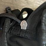 Чоловіча сумка через плече месенджер Eastpak THE ONE Country Beige EK04519O чорна. Живе фото, фото 10