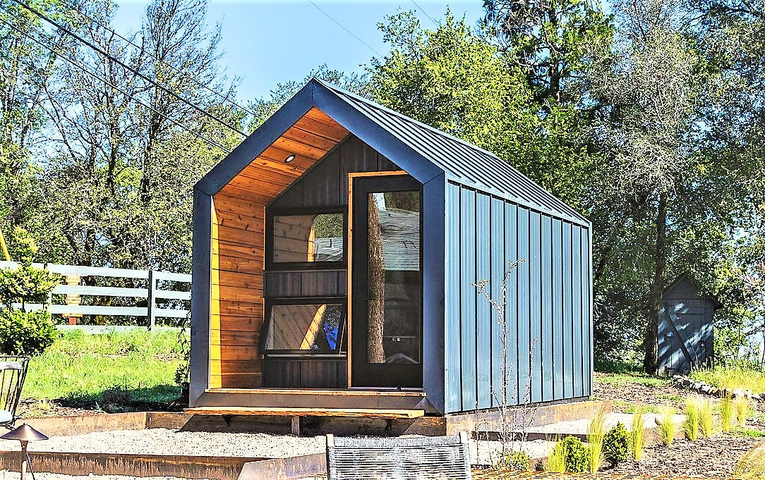 The mobile barn house sauna is 3.5m x 2.3m x 2.7m. Sauna barn house 01 by Thermowood Production Ukraine - фото 2 - id-p2000985201