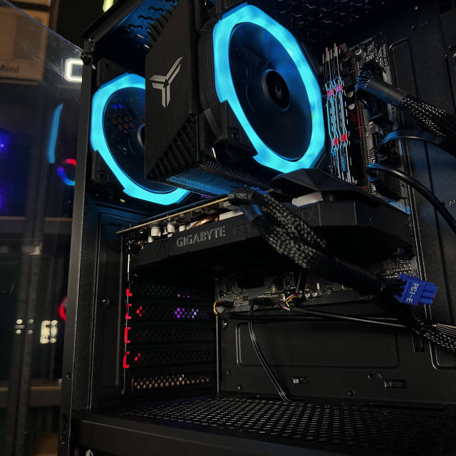 GTX 1660 super & Core i5-12400F ジャンクセット GTX 1660 super & Core i5-12400F ジャンクセット GTX 1660