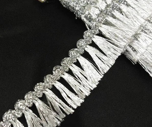 Тесьма бахрома парчовая с кисточками 3 см (за м). Цвет - серебро (ID ...