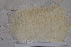 Перова тасьма зі страусячого пір'я 10 см (за 10 см). Колір бежевий