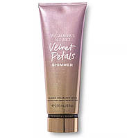 Парфюмированный лосьон с шиммером Victoria s Secret Velvet Petals Shimmer Lotion