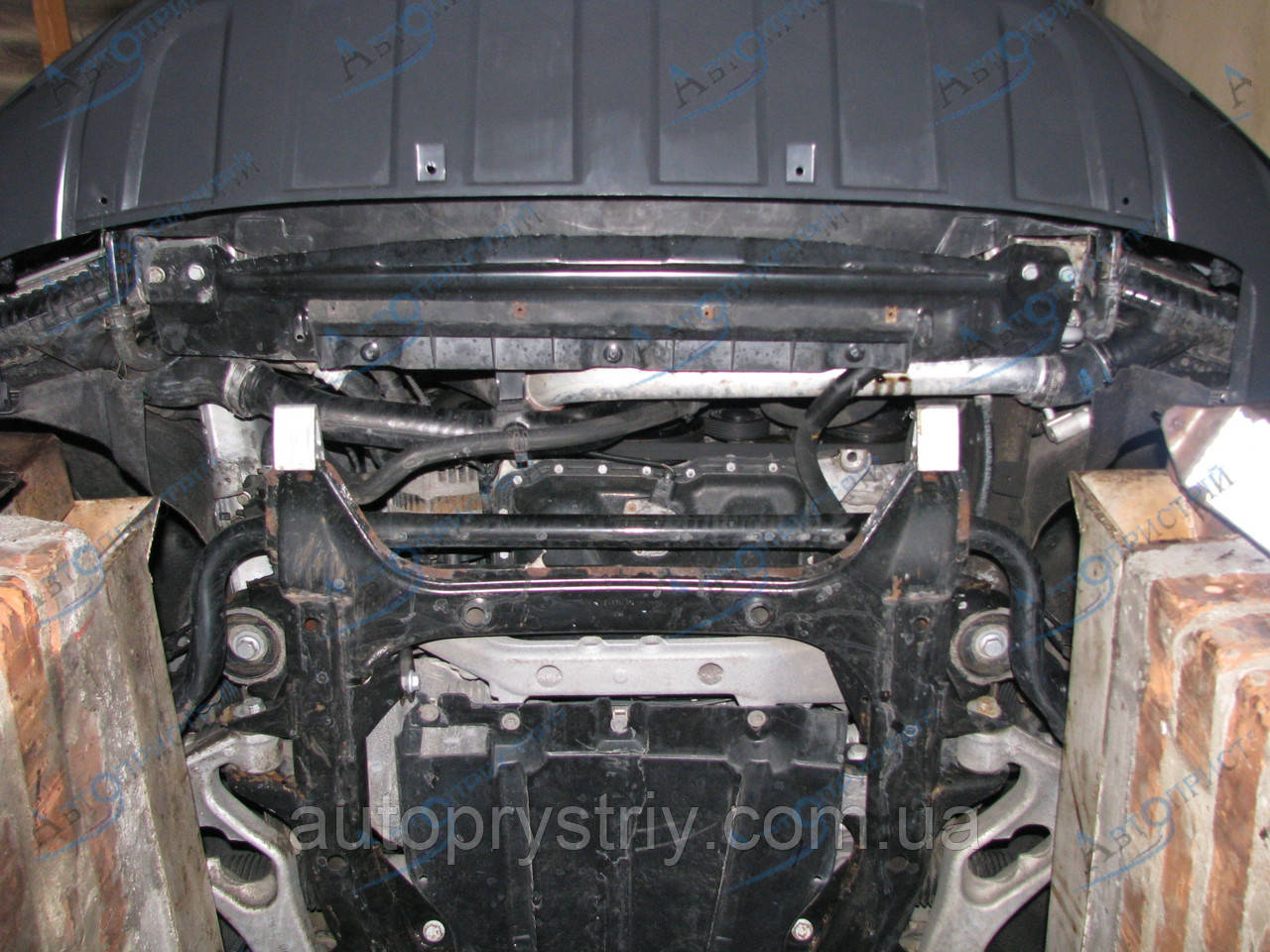 Захист двигуна та КПП Audi Q7 (2005--) АКПП 3.0 D