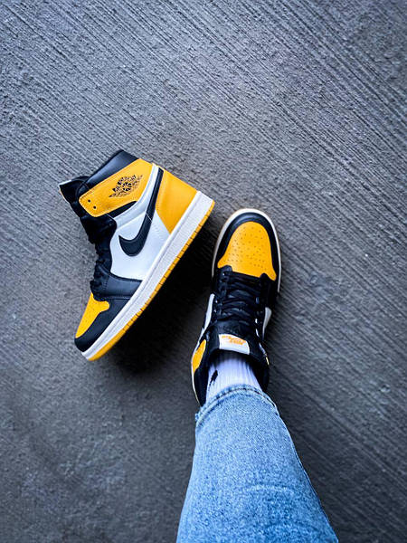 Jordan yellow and black sales