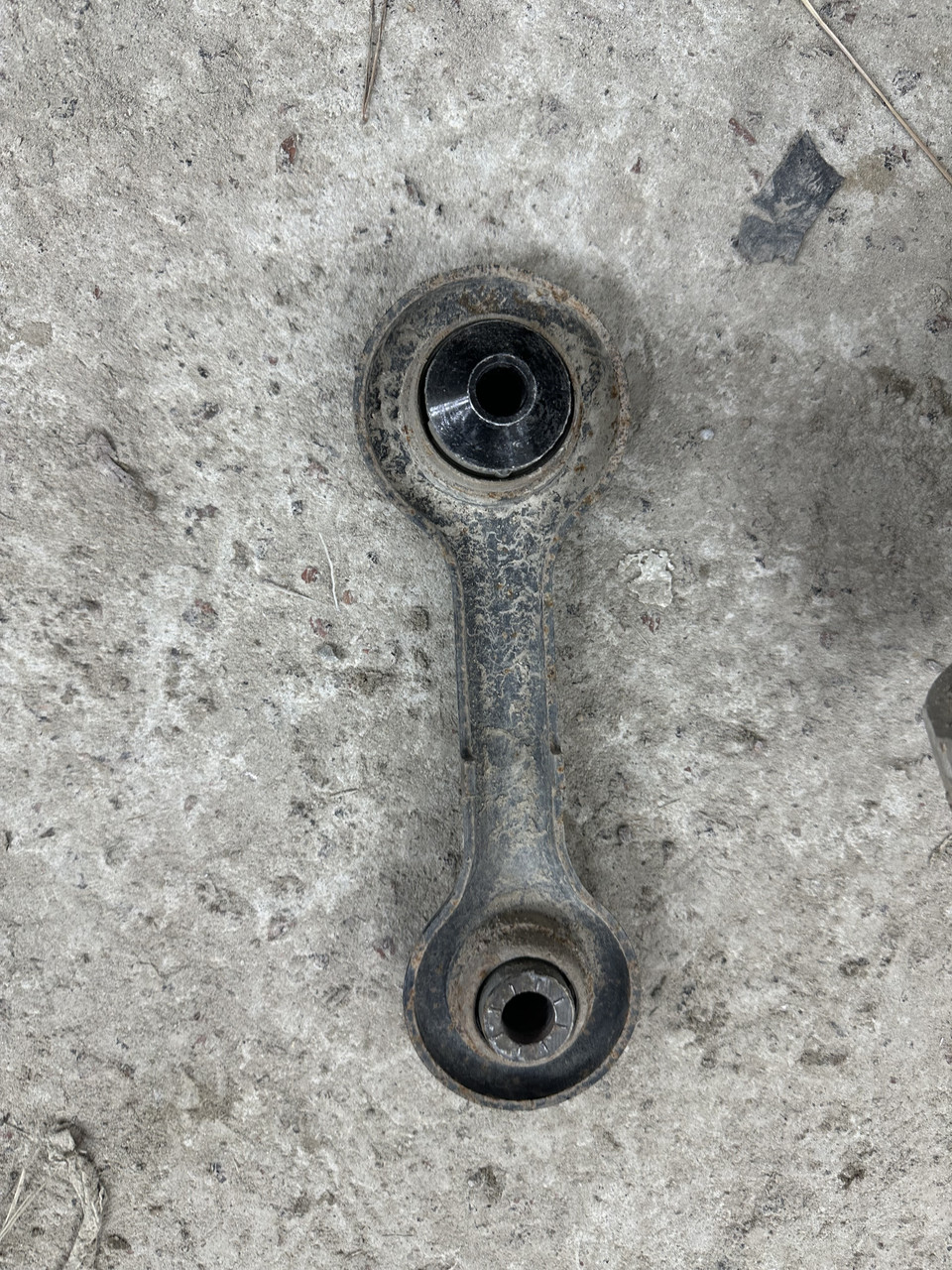 MK2 Важіль вертикальний задній правий Ford Edge 2015-2018 дорест б/у оригінал, фото 1