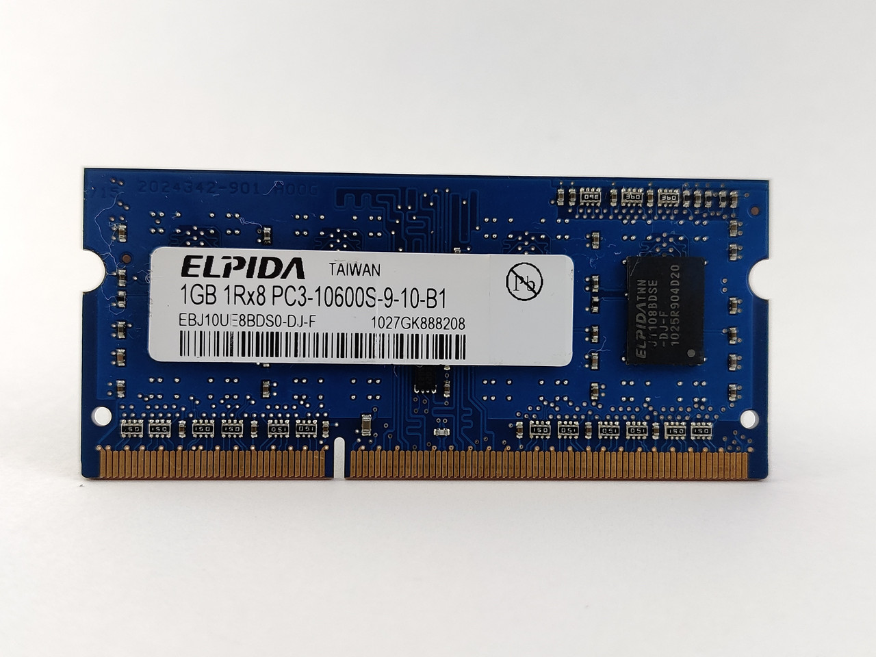 Оперативна пам'ять для ноутбука SODIMM Elpida DDR3 1Gb 1333MHz PC3-10600S (EBJ10UE8BDS0-DJ-F) Б/В