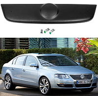 Зимняя заглушка на решетку радиатора Volkswagen Passat B6 2005-2010 (Верх) матова