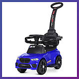 Дитяча каталка-толокар BMW X5 M 4848 з батьківською ручкою 2 в 1 синій, фото 2