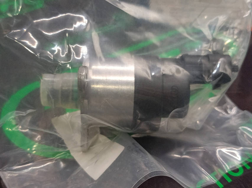 ぽん Блок дозировочный (датчик давления топл.) 0928400776 CR