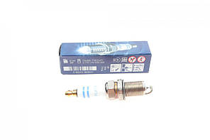 Платинова свічка запалювання Bosch 0242240628 (1 електрод)
