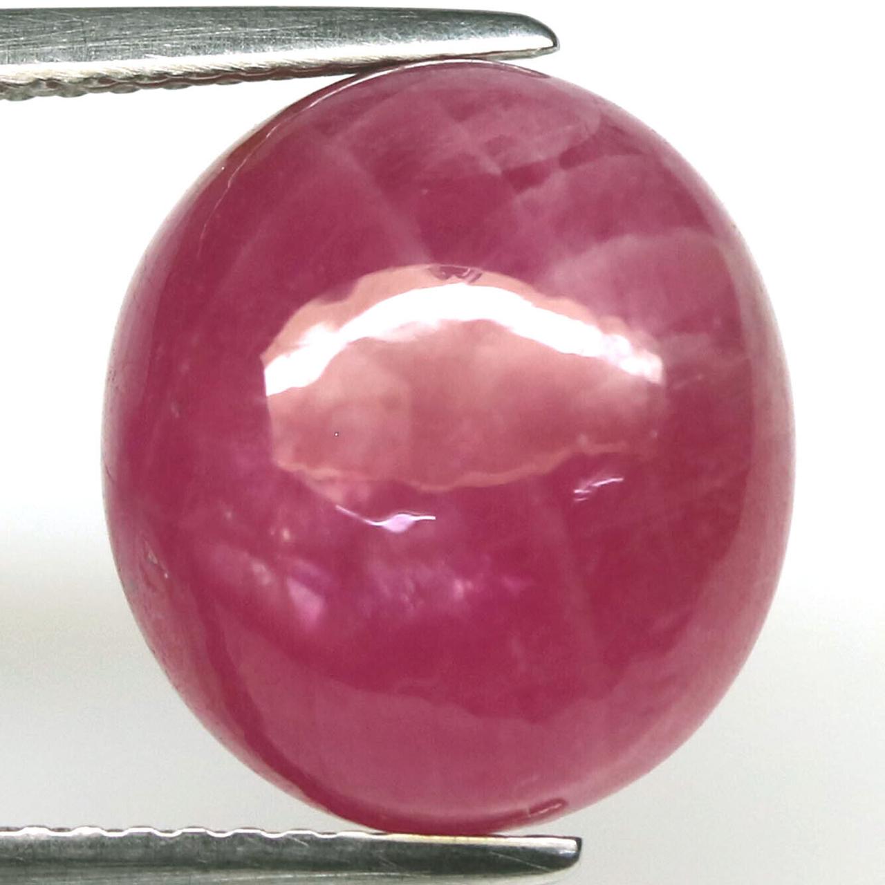 10.54 кт. Природний рубін Мадагаскару овал кабашон