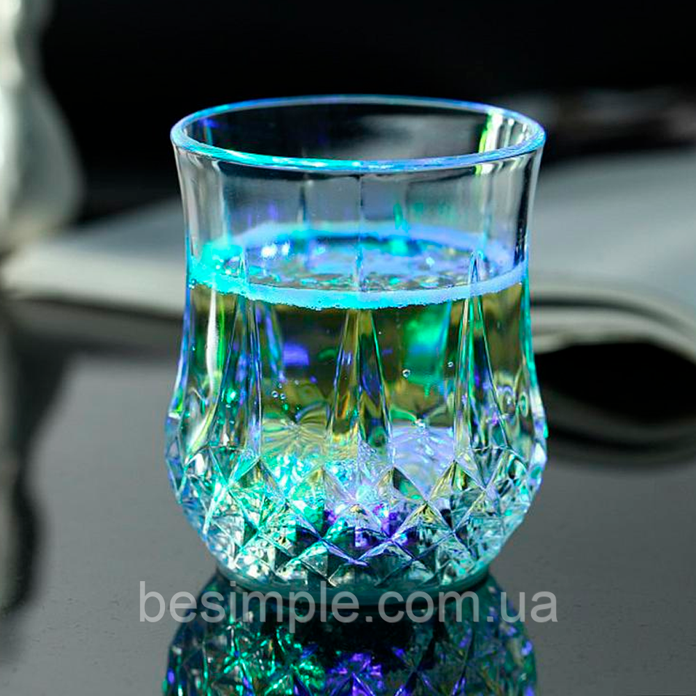 Склянка з LED підсвічуванням, 200 мл FLASH CUP / Склянка з підсвічуванням дна / Стакан, що світиться