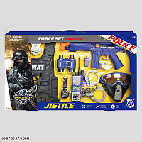 Игрушечный Полицейский набор 34290 (18шт) жилет,часы,рация,оружие,в кор. 66*38*6см