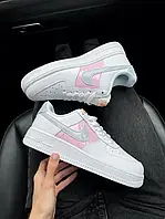 Женские кроссовки Nike Air Force 1 07 white/pink