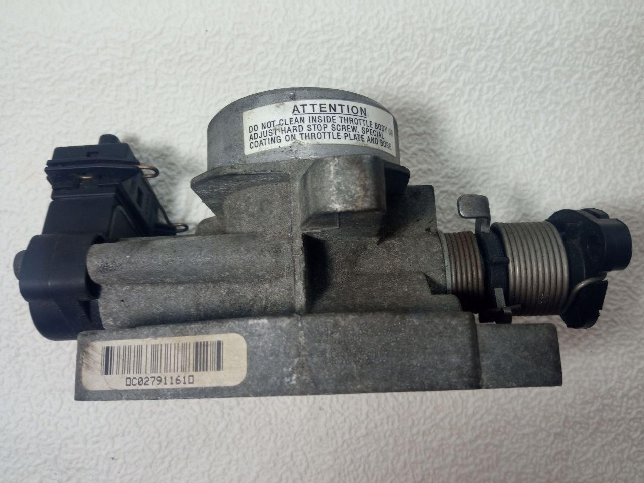 Дросельна заслінка Ford KA DC 027911610 / 02791161O / DC 02791161O
