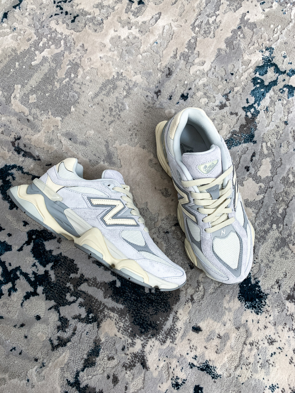 Кросівки чоловічі cірі New Balance 9060 Quartz Grey (12825)