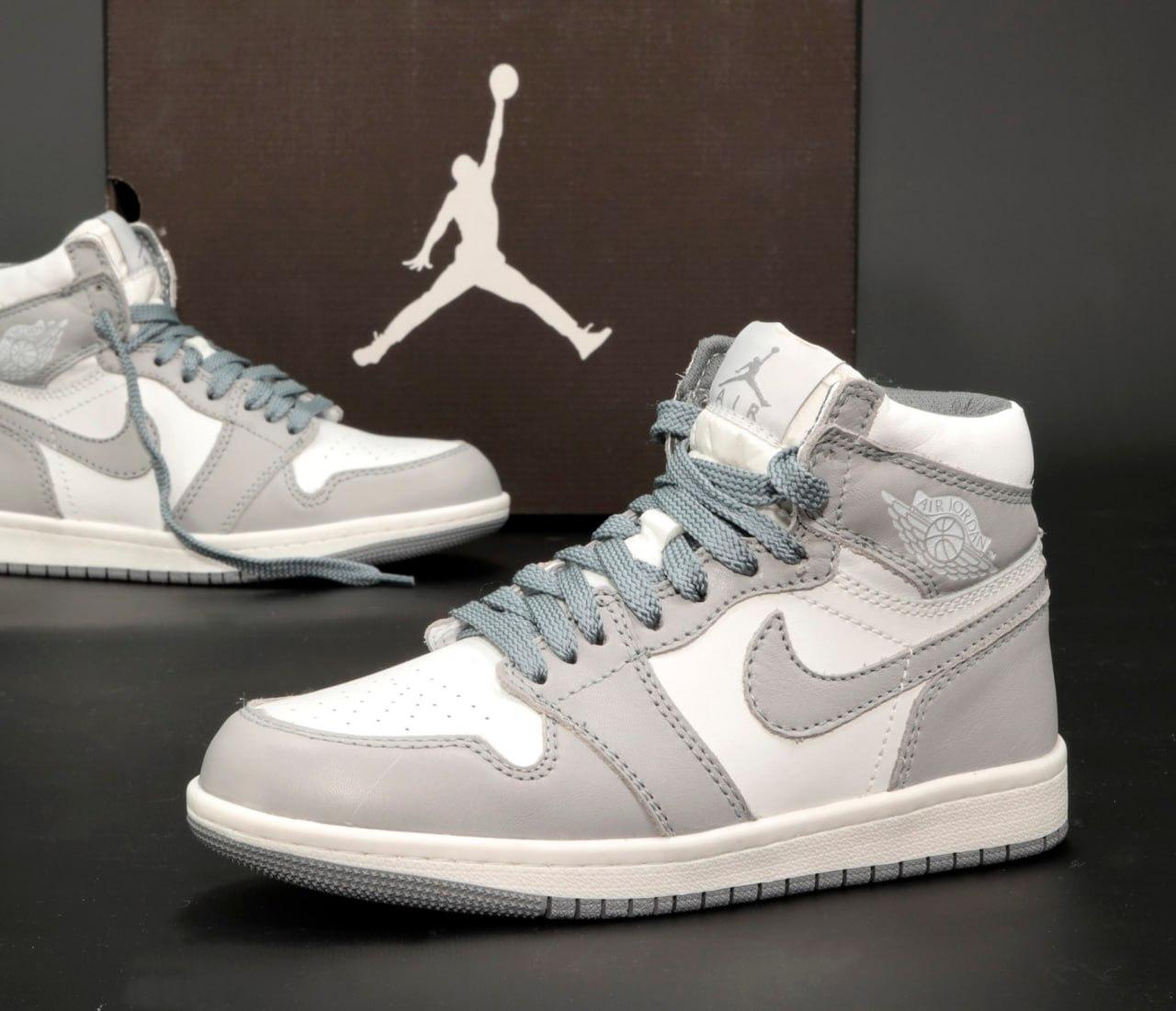Nike air jordan 1 grey sale and white