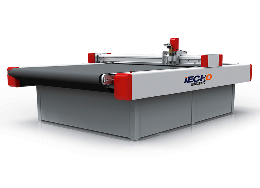 Планшетний різальний пліттер iECHO серія BK