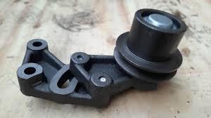 236-1307155 Пристрій натяжний водяного насоса (ЯМЗ-236,238), фото 1