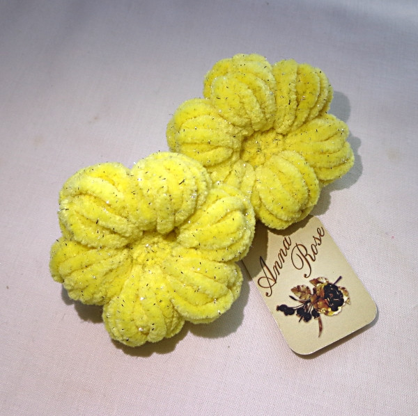 Гумка для волосся ручної роботи "Жовта квіточка"-купити-в інтернет-магазині AnnaRose
