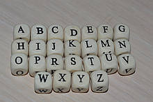 Намистини дерев'яні літери від А до Z 10 мм