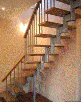 Лестница с металла с перилами П - образная на косоурах
