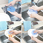 Силіконова губка-щітка для миття посуду синя 11,5 см