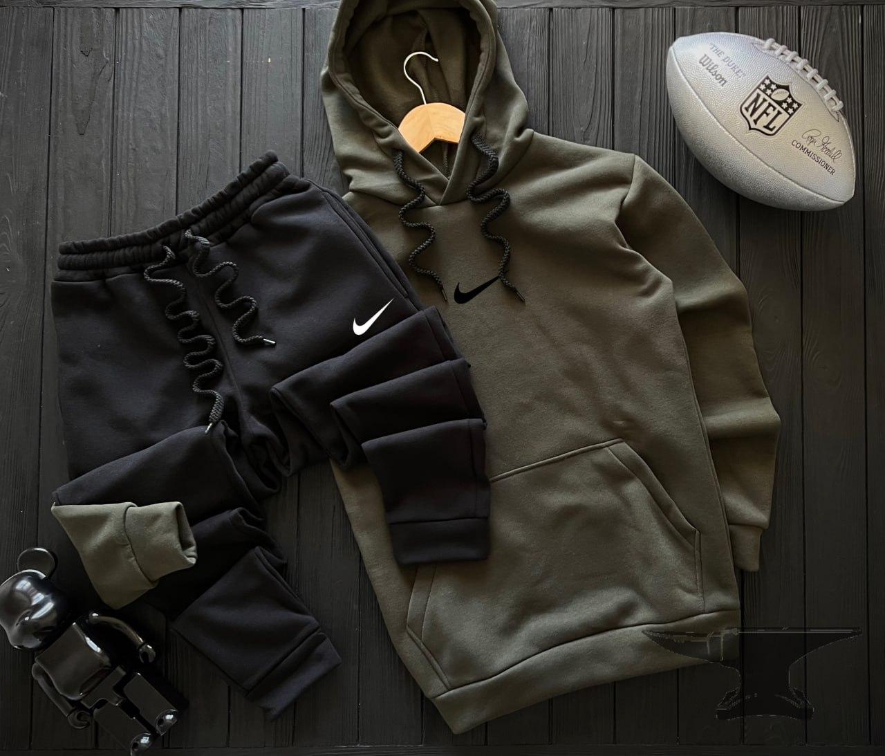Теплий спортивний костюм чоловічий Nike Cl зимовий на флісі чорно-хакі толстовка штани найк зима з начосом