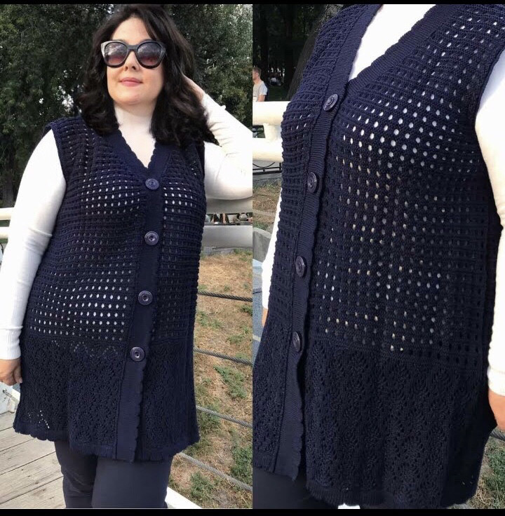 Жіночий жилет в'язаний безрукавка синій ( з 50 по 64 розмір)