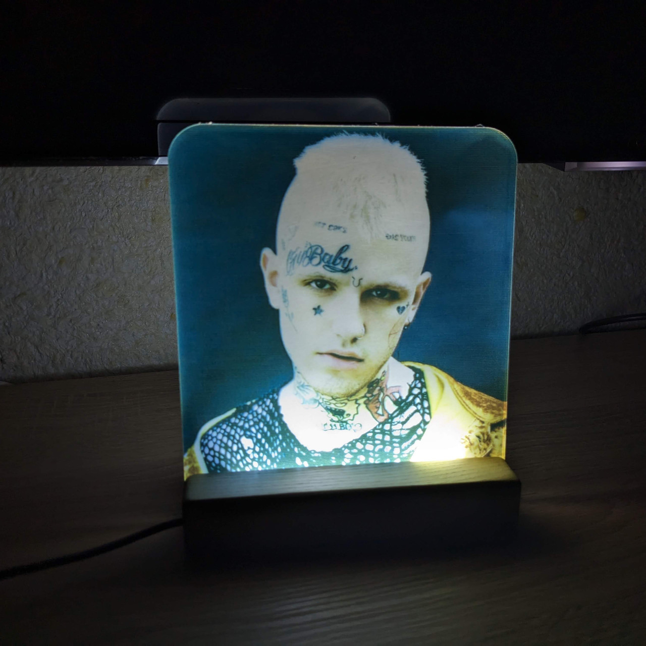 Світильник нічник з надрукованою картинкою Lil Peep acr-uf000039