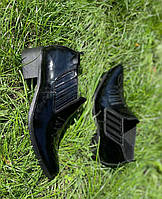 Мужские туфли казаки лаковые кожаные черные B0025