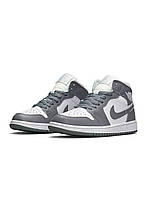 Женские зимние кроссовки Nike Air Jordan 1 High Silver Gray White Fur кроссовки женские найк зима