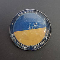 Брошка Finding Патріотичний значок Slava Ukraini! Heroyam slava! прапор Жовто-блакитний чорний 3.2 см