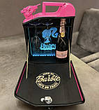 Каністра-бар 10 л у барбі кольорі, Barbie, з підсвічуванням та келихами, винний набір, подарунок дівчині, кумі, дружині, фото 3