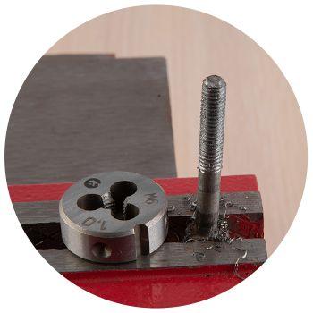 Набір плашок M5-M12, мітчиків M5-M12, 24 од. INTERTOOL SD-8026 Набір плашок та мітчиків