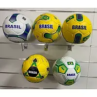 Мяч футбольный клуб "Brazil" ( Grippy кожа, сшит вручную, вес 400-420 грамм, камера-латекс, клапан-двойной )