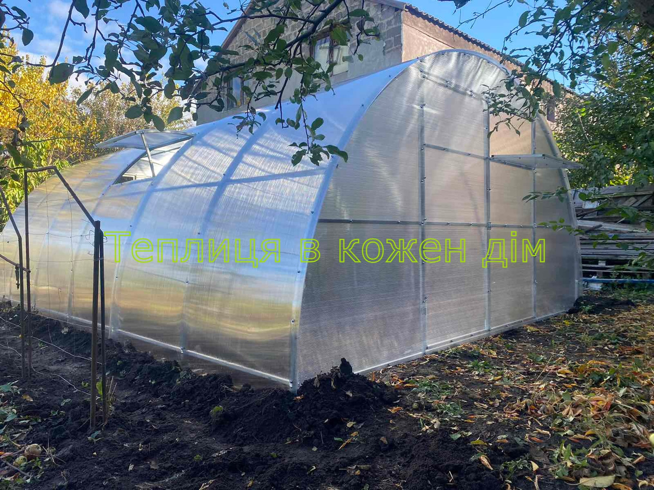 Теплиця "СТАНДАРТ" 4*8*2,10 (ш.д.в.) 32 кв. м., покрита полікарбонатом 4 мм, від виробника.