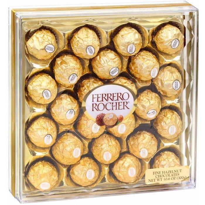 Шоколадні цукерки Ferrero Rocher 300 г