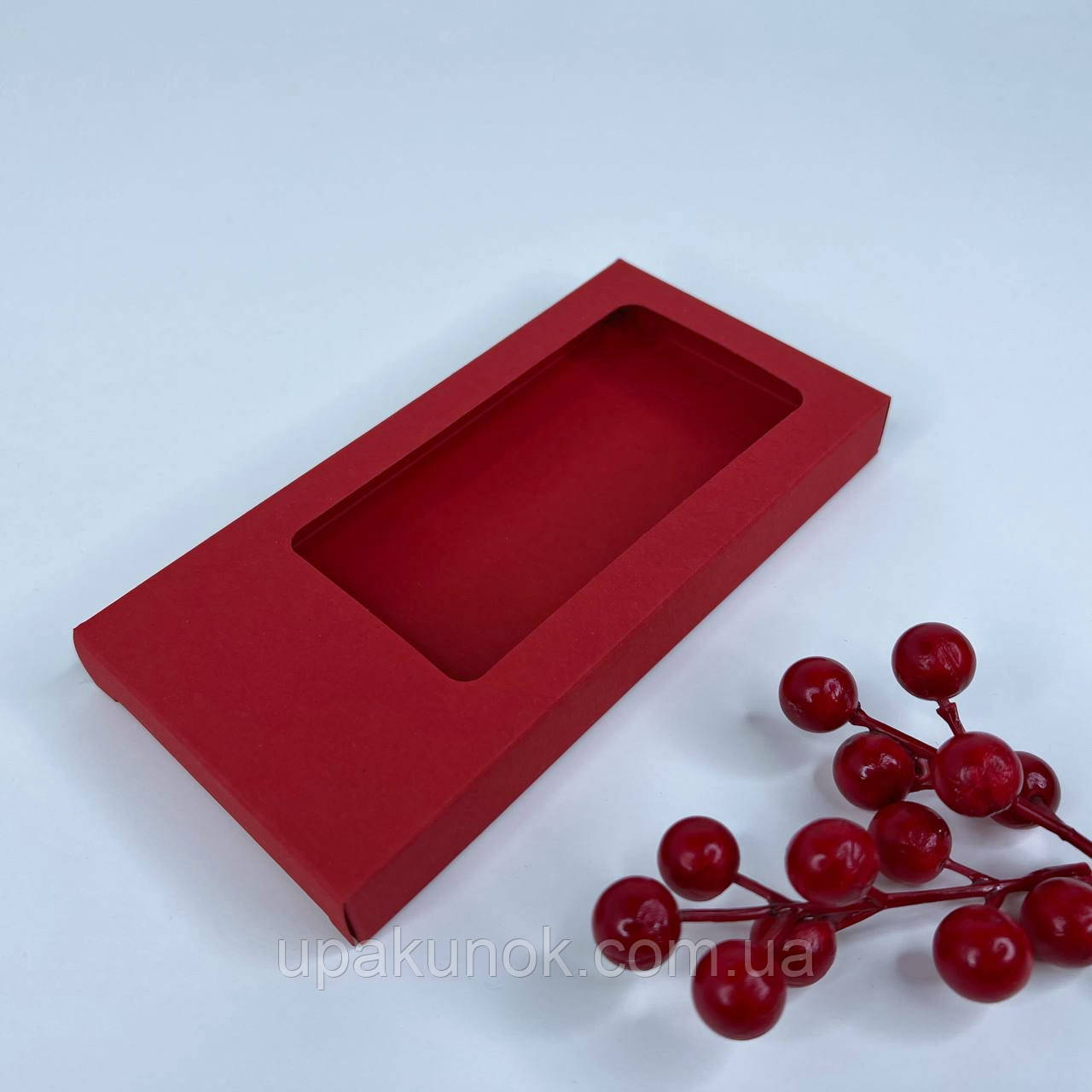 Коробка для шоколаду, 160*80*17 мм, з вікном, червона