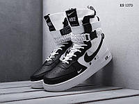 Чоловічі кросівки Nike SF Air