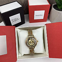 Модные женские наручные часы Pandora Горный хрусталь , часы-браслет с камушками Пандора Золото высокое