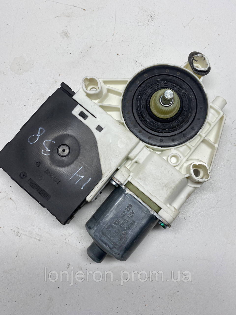 1K0959792n Моторчик стеклоподъемника передний правый Volkswagen Passat ...