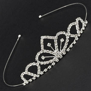 Діадема корона срібляста металева на тонкому обідку з паличками з кришталевими камінчиками висота 3 см