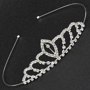 Діадема корона срібляста металева на тонкому обідку крапелька з паличкою і сапфірами висота 3 см