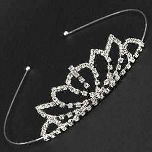 Діадема корона срібляста металева на тонкому обідку квіточок із висувкою із сапфірами висота 3 см