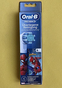 Насадки для електричної зубної щітки Oral-B PRO KIDS 3+ Spider Man extra soft 4 шт