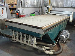 Фрезер із ЧПК для дерева Beaver AVT3015 б/у 2010г.